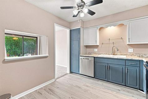5720 Golden Court NE Cedar Rapids IA 52402