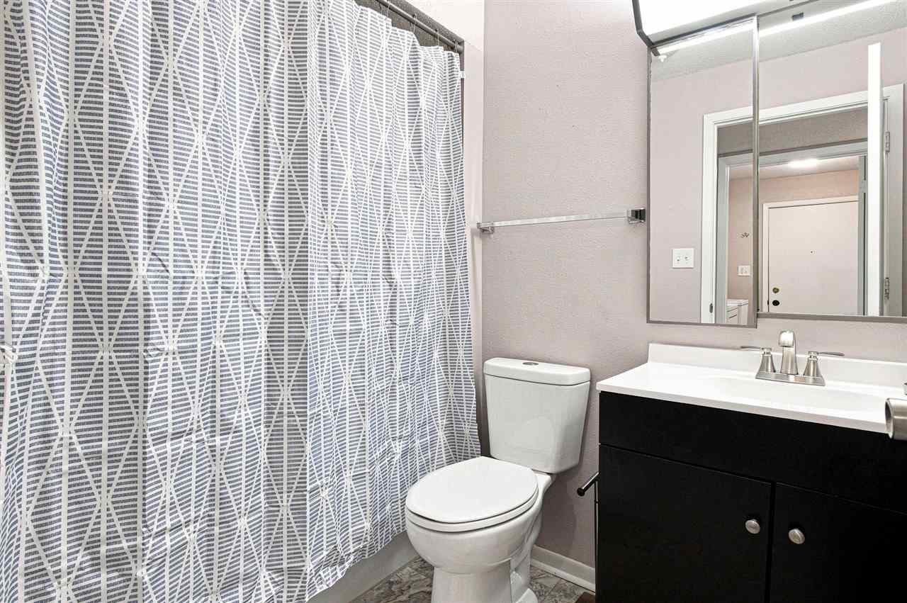 5720 Golden Court NE Cedar Rapids IA 52402