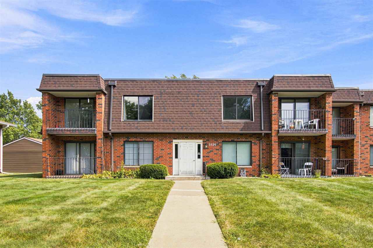 5720 Golden Court NE Cedar Rapids IA 52402
