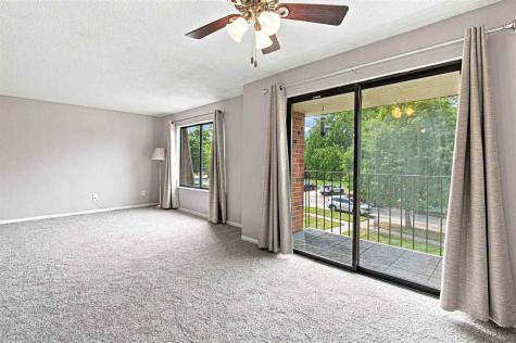 5720 Golden Court NE Cedar Rapids IA 52402