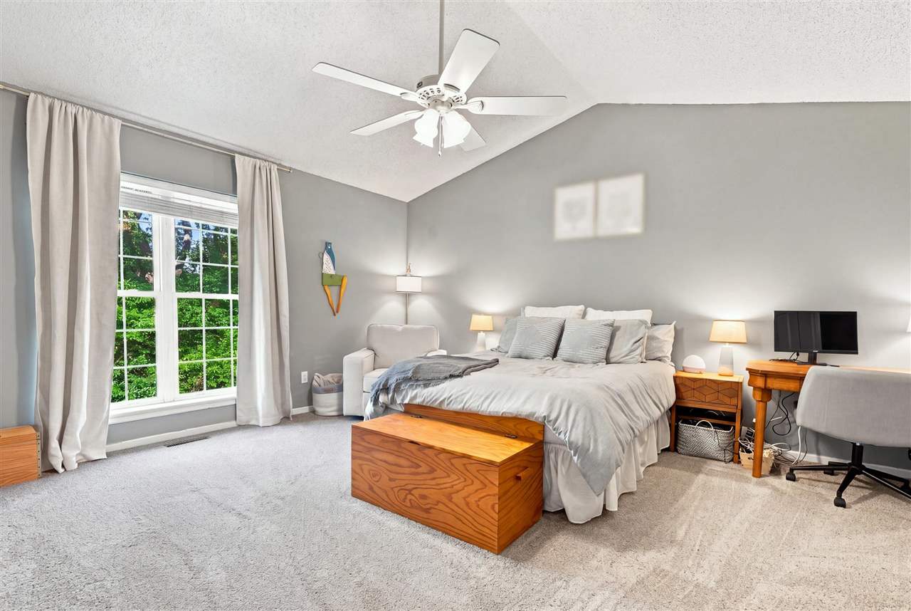 702 West Side Drive Iowa City IA 52246