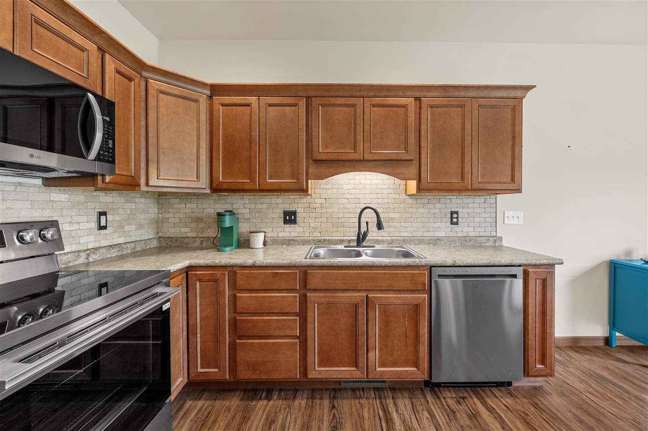 323 Windflower Lane Solon IA 52333