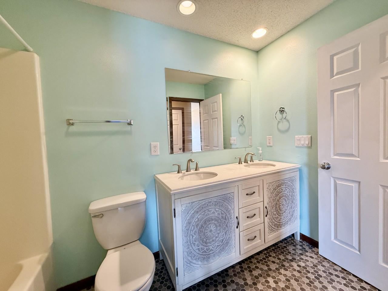 1450 Easton Lane North Liberty IA 52317