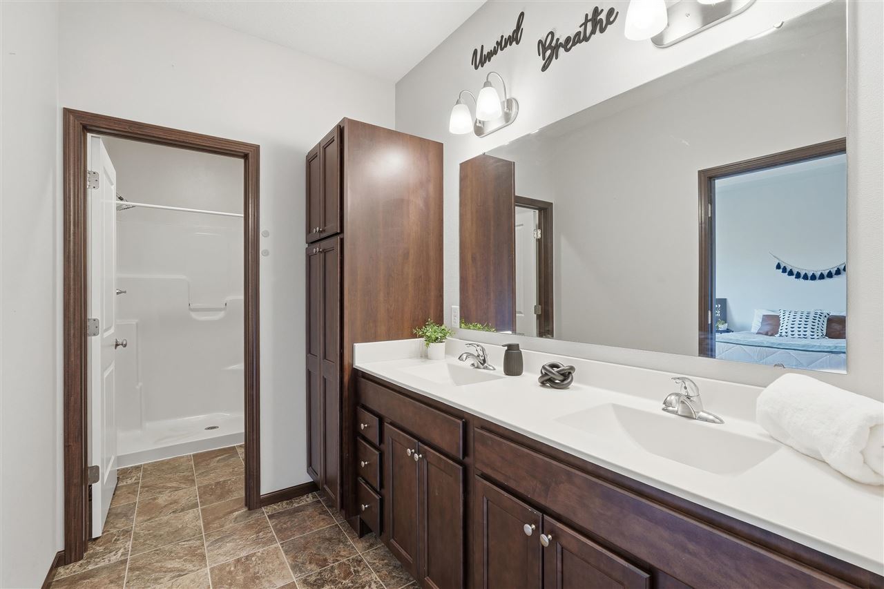113 Wild Rose Lane Solon IA 52333