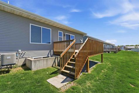 113 Wild Rose Lane Solon IA 52333