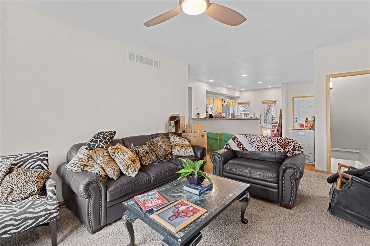 924 Ryan Court Iowa City IA 52246