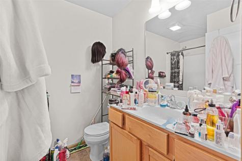 924 Ryan Court Iowa City IA 52246