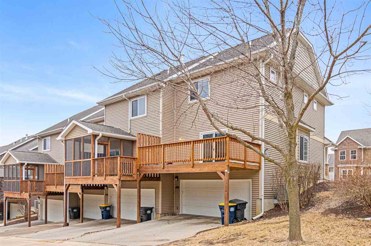 924 Ryan Court Iowa City IA 52246
