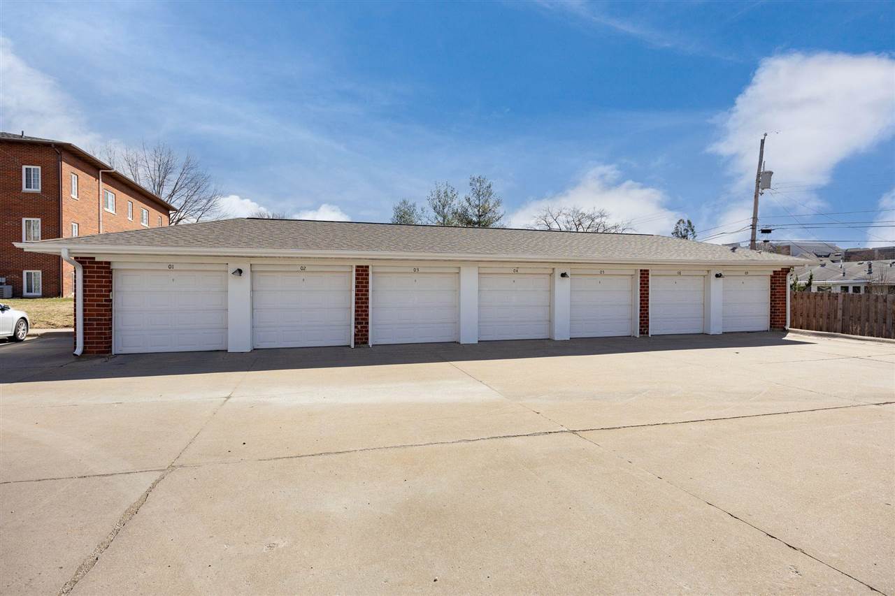 600 Grandview Court Iowa City IA 52246