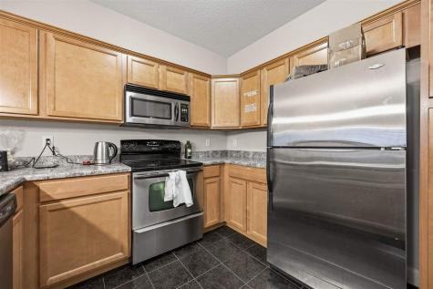 600 Grandview Court Iowa City IA 52246