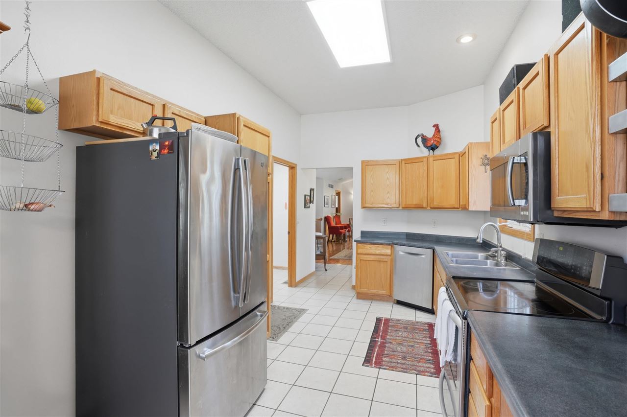 1359 Emily Court Iowa City IA 52246
