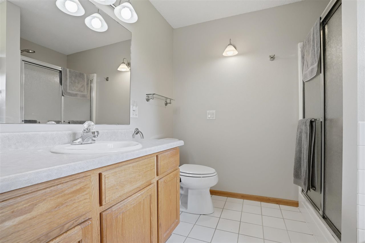 1359 Emily Court Iowa City IA 52246