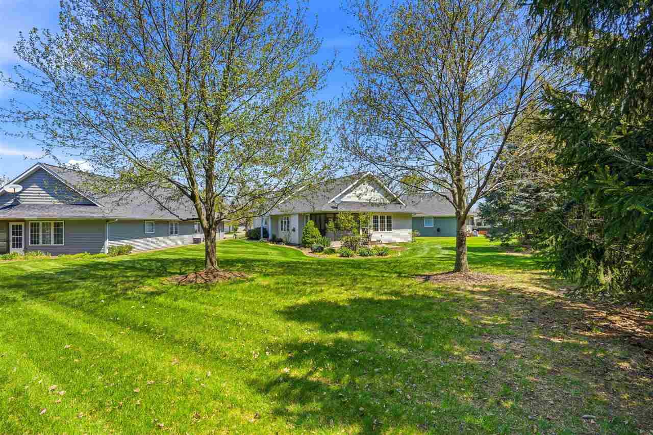 1359 Emily Court Iowa City IA 52246