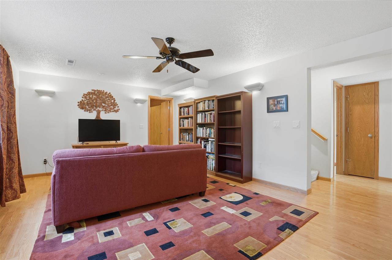 1359 Emily Court Iowa City IA 52246