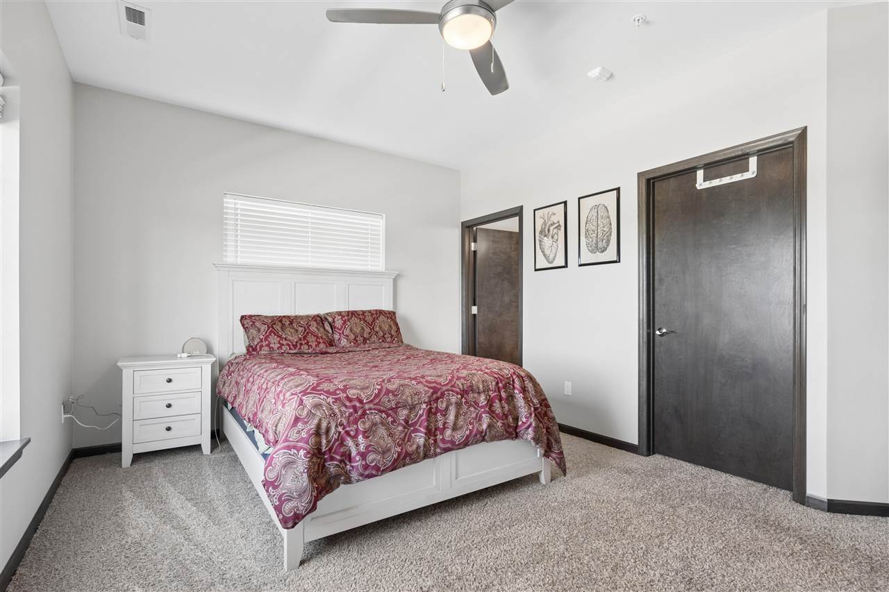 2871 Spring Rose Circle Coralville IA 52241