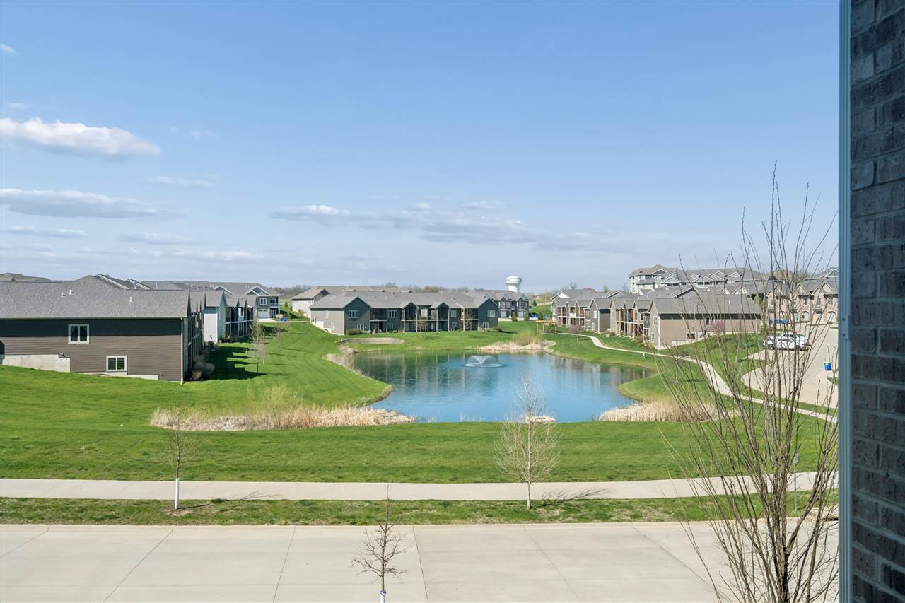 2871 Spring Rose Circle Coralville IA 52241