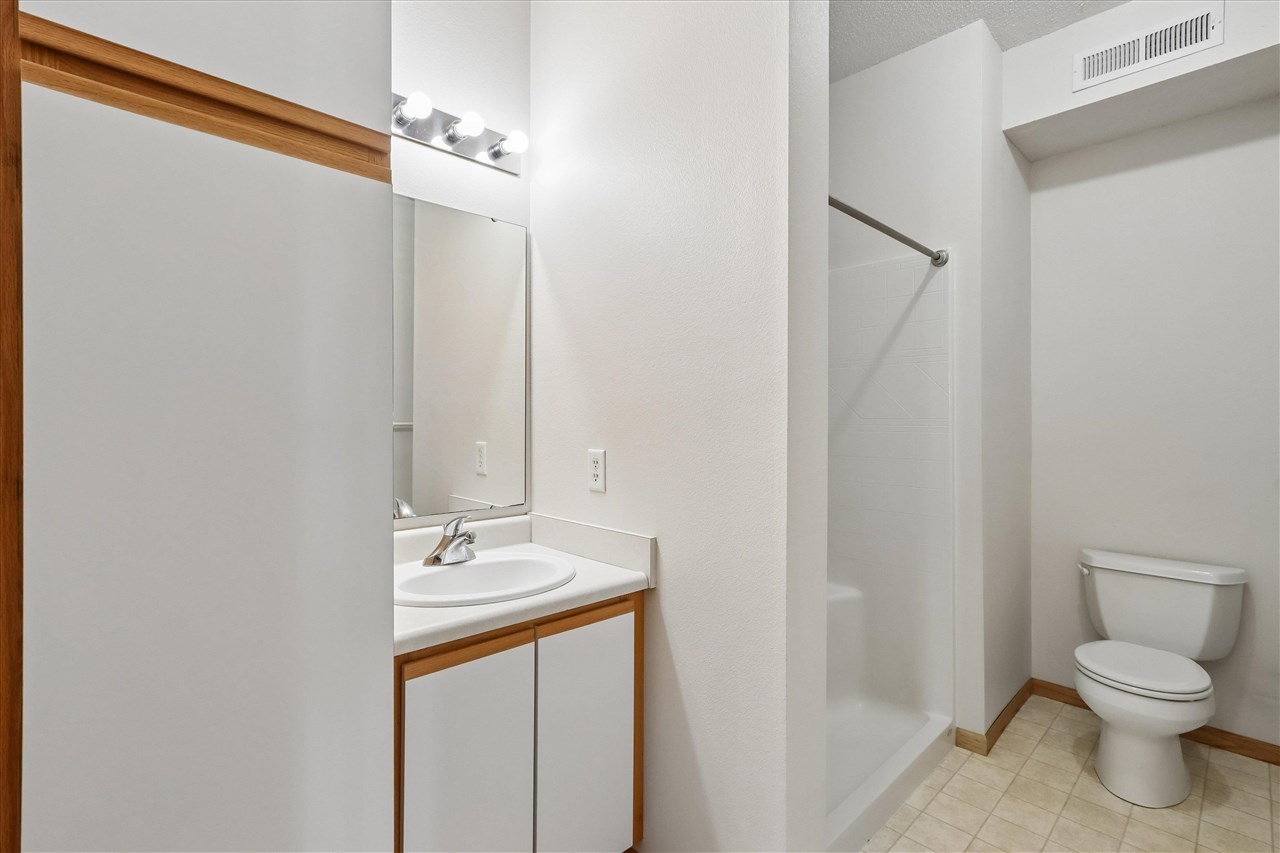 2859 Coral Court Coralville IA 52241