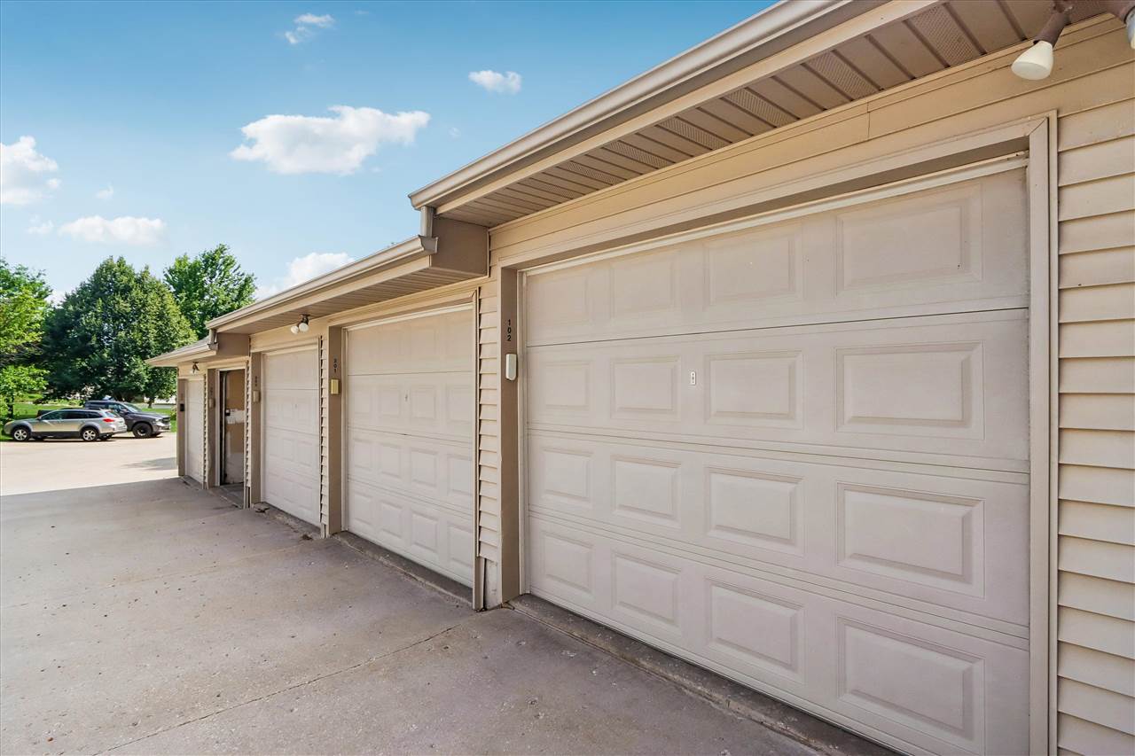 2859 Coral Court Coralville IA 52241