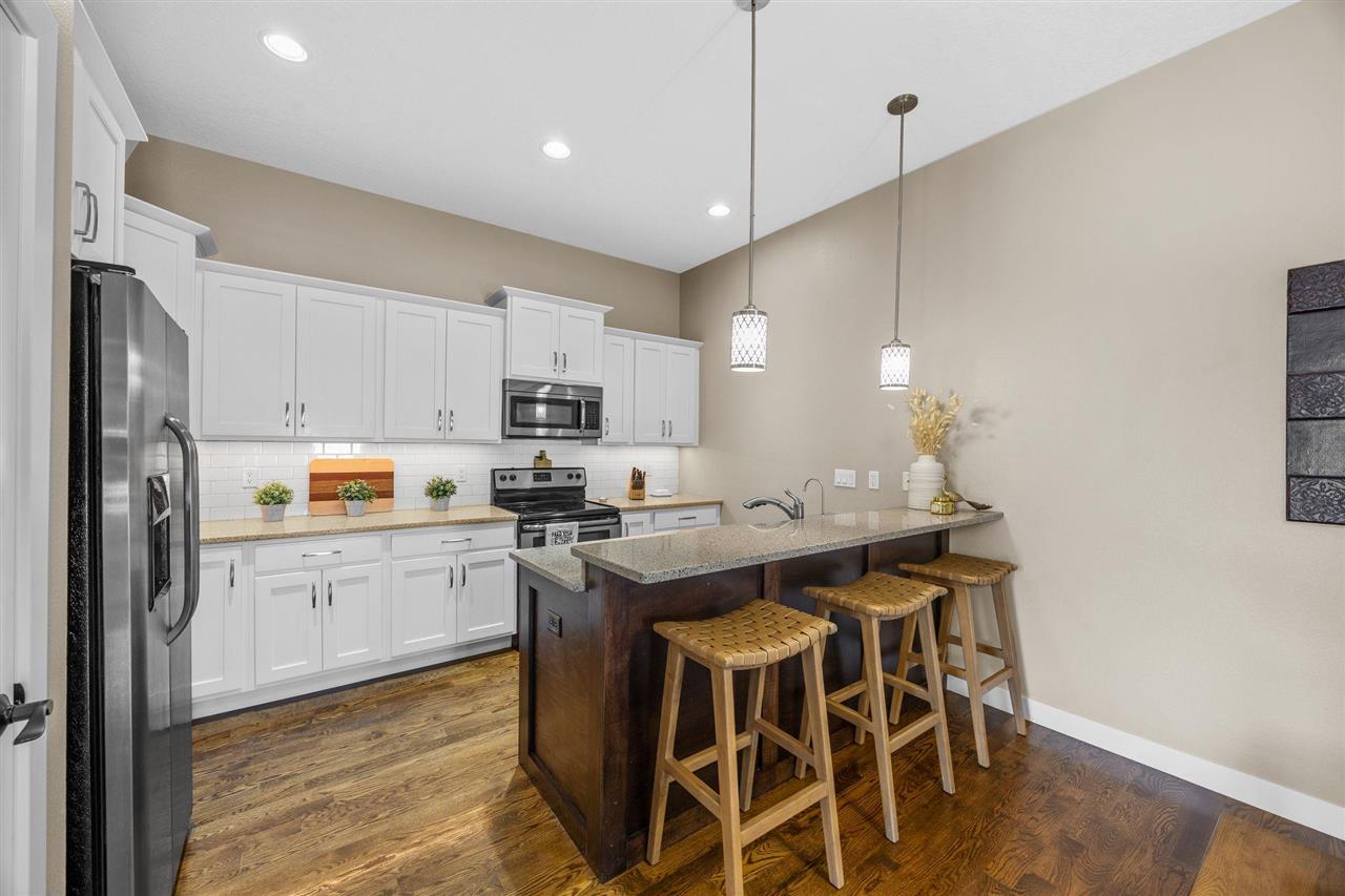 1516 Ranier Drive Iowa City IA 52246