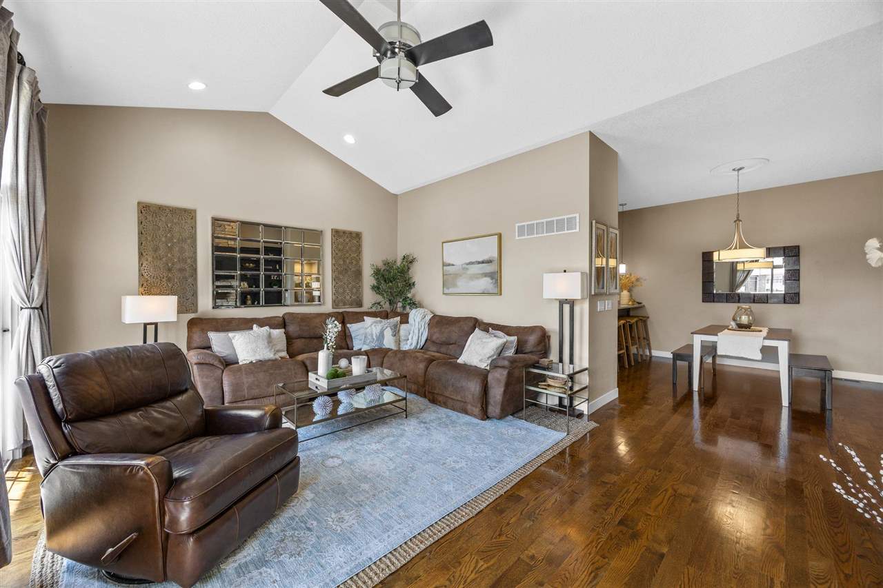 1516 Ranier Drive Iowa City IA 52246