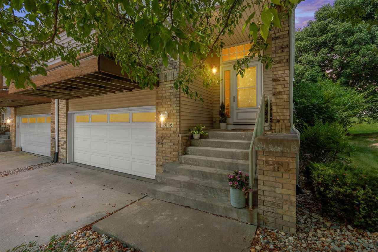 1516 Ranier Drive Iowa City IA 52246