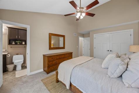 1516 Ranier Drive Iowa City IA 52246