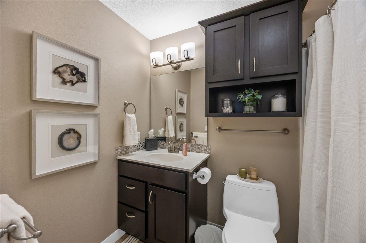 1516 Ranier Drive Iowa City IA 52246