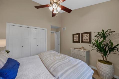 1516 Ranier Drive Iowa City IA 52246