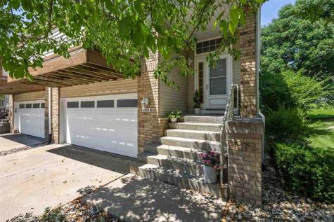 1516 Ranier Drive Iowa City IA 52246