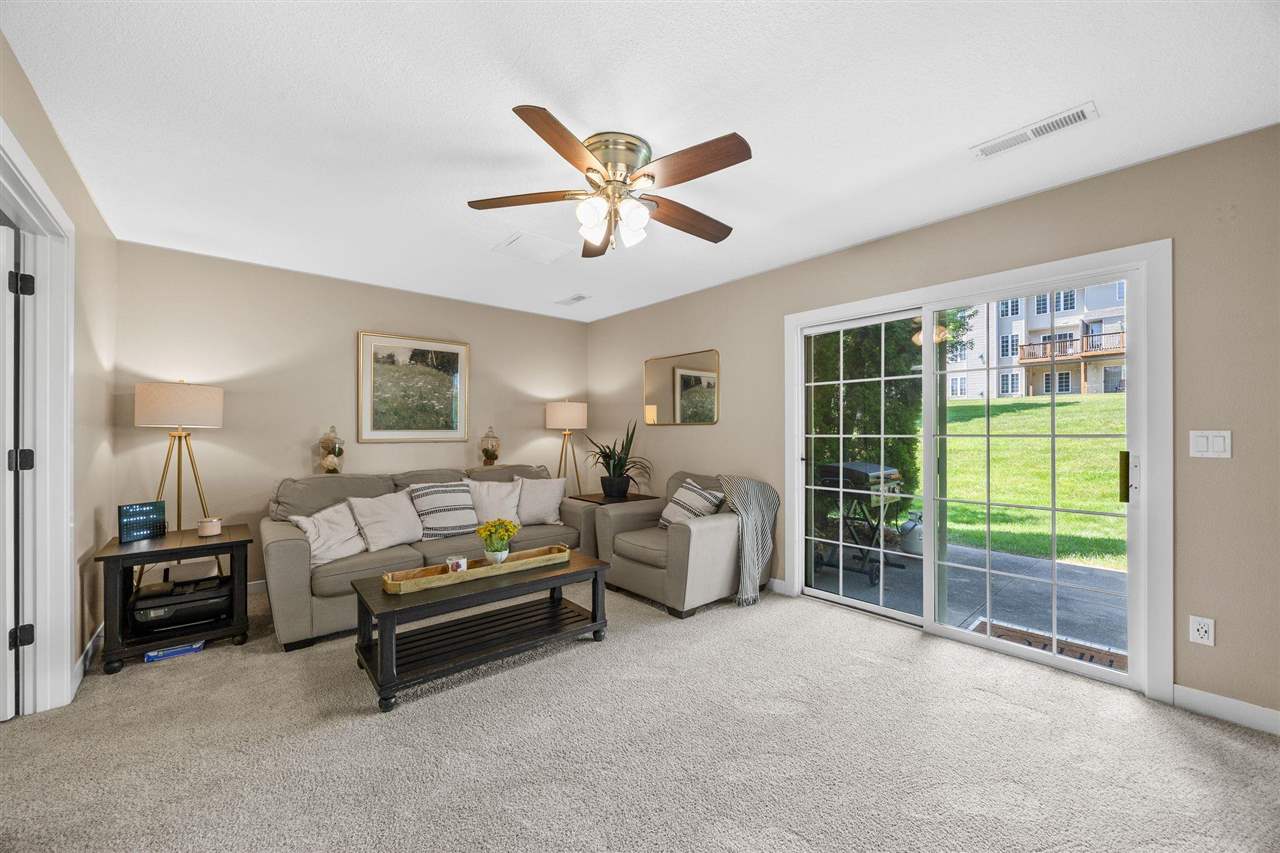 1516 Ranier Drive Iowa City IA 52246