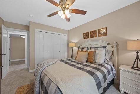 1516 Ranier Drive Iowa City IA 52246