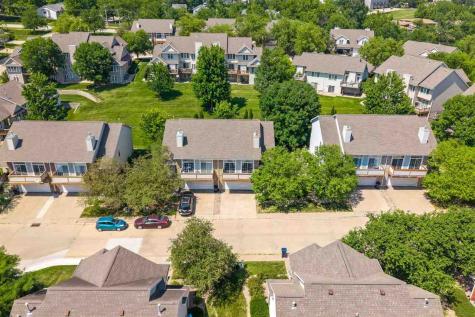 1516 Ranier Drive Iowa City IA 52246
