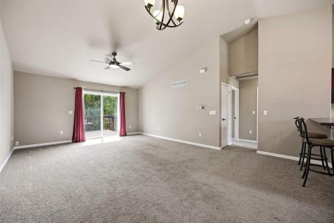 105 Pedersen West Branch IA 52358
