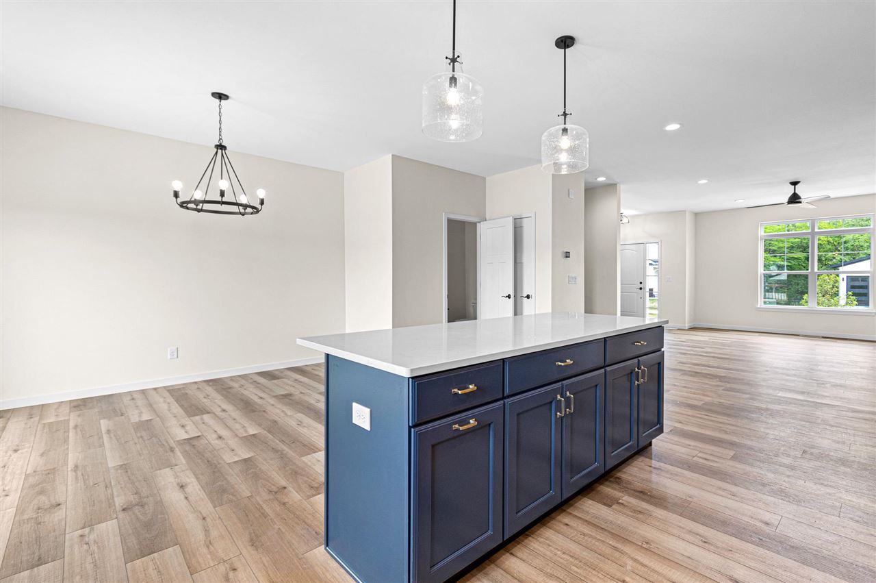 4466 Deer Creek Road Iowa City IA 52246
