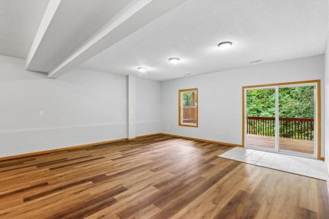 2283 E Grantview Drive Coralville IA 52241