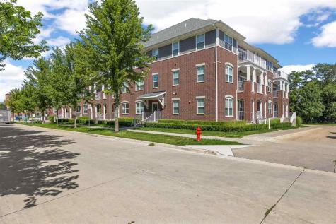 2184 Willenbrock Circle Iowa City IA 52245