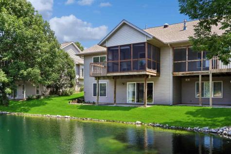 105 Notting Hill Lane Iowa City IA 52245