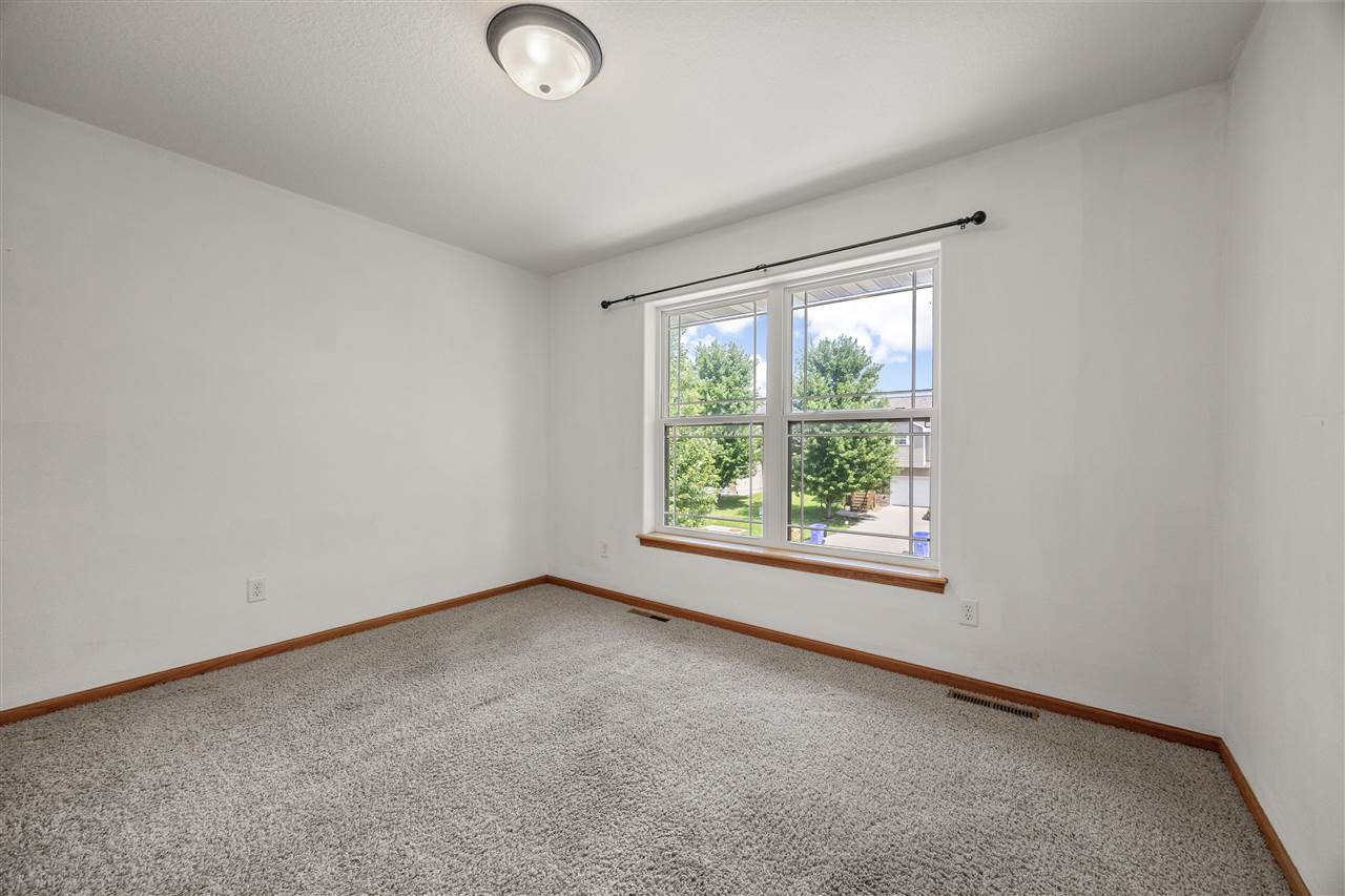 235 N Park Ridge Road North Liberty IA 52317
