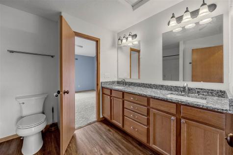 235 N Park Ridge Road North Liberty IA 52317
