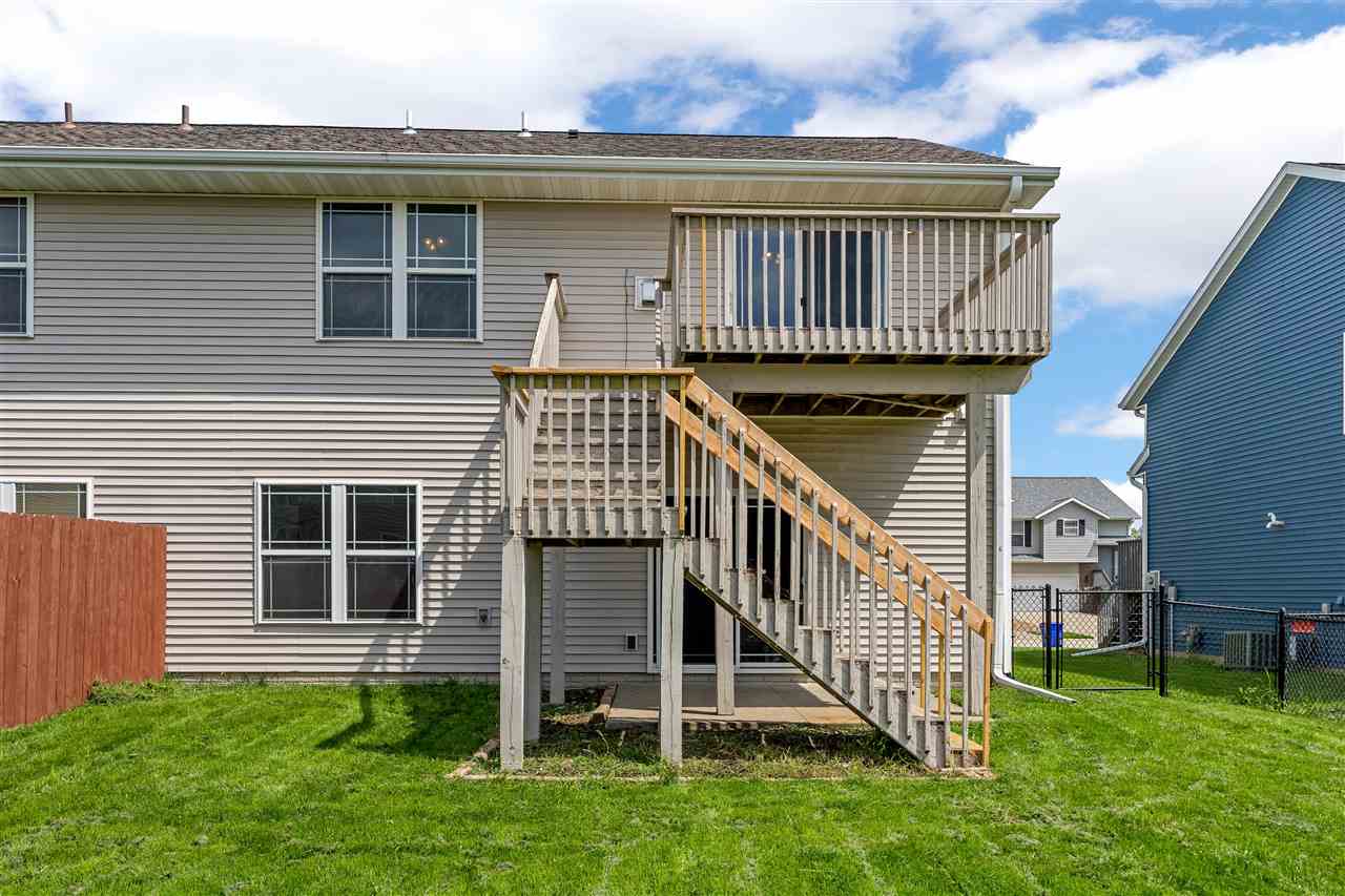 235 N Park Ridge Road North Liberty IA 52317