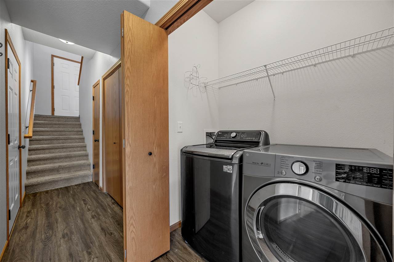 235 N Park Ridge Road North Liberty IA 52317