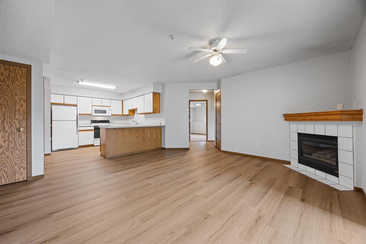 38 Westside Drive Iowa City IA 52246