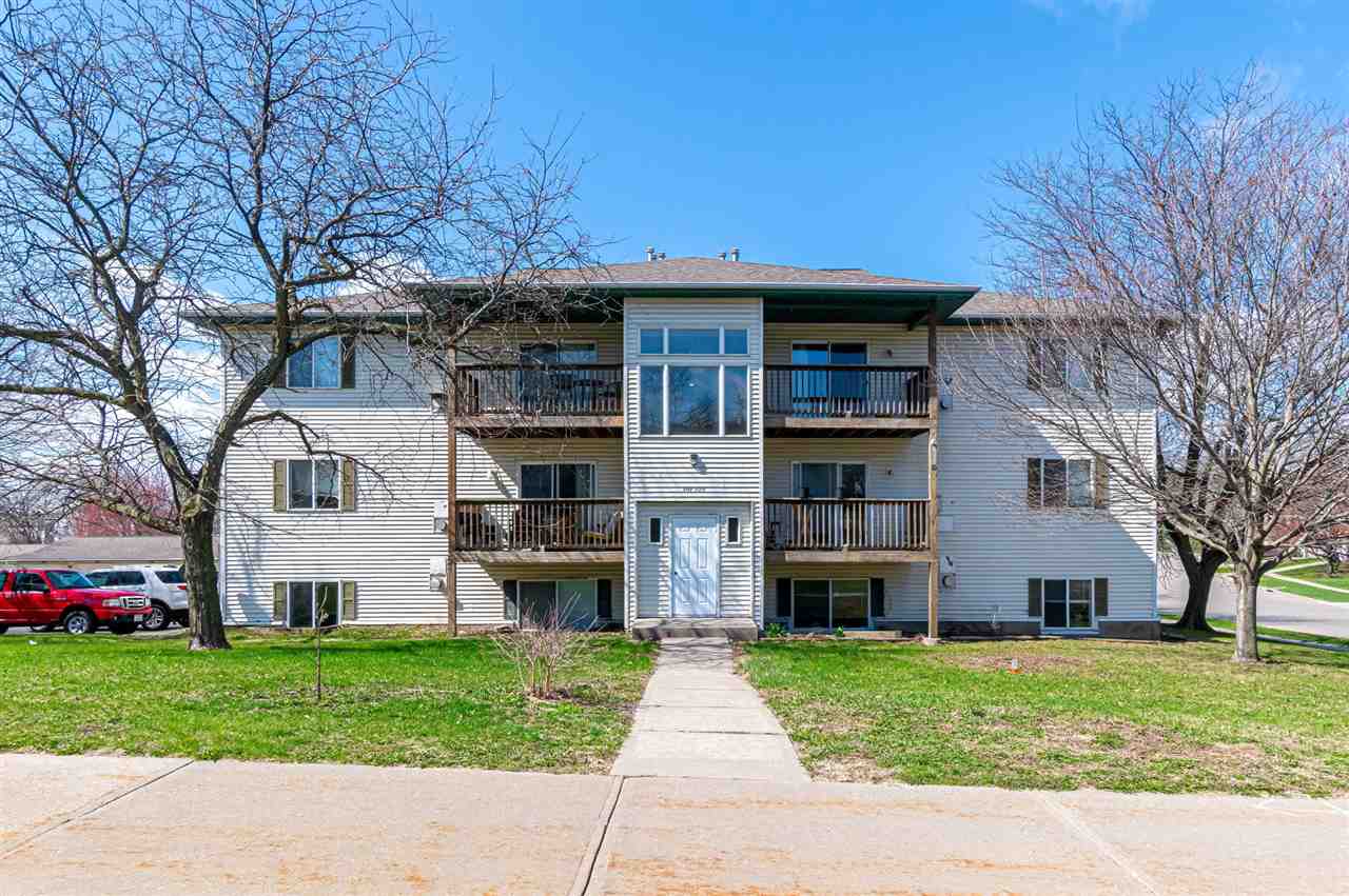 123 S Scott Boulevard Iowa City IA 52245