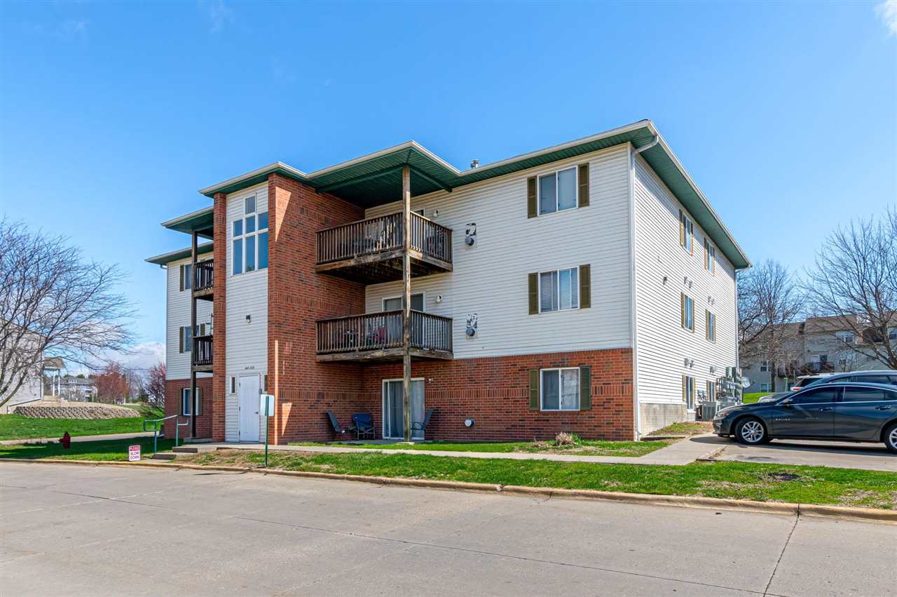 123 S Scott Boulevard Iowa City IA 52245