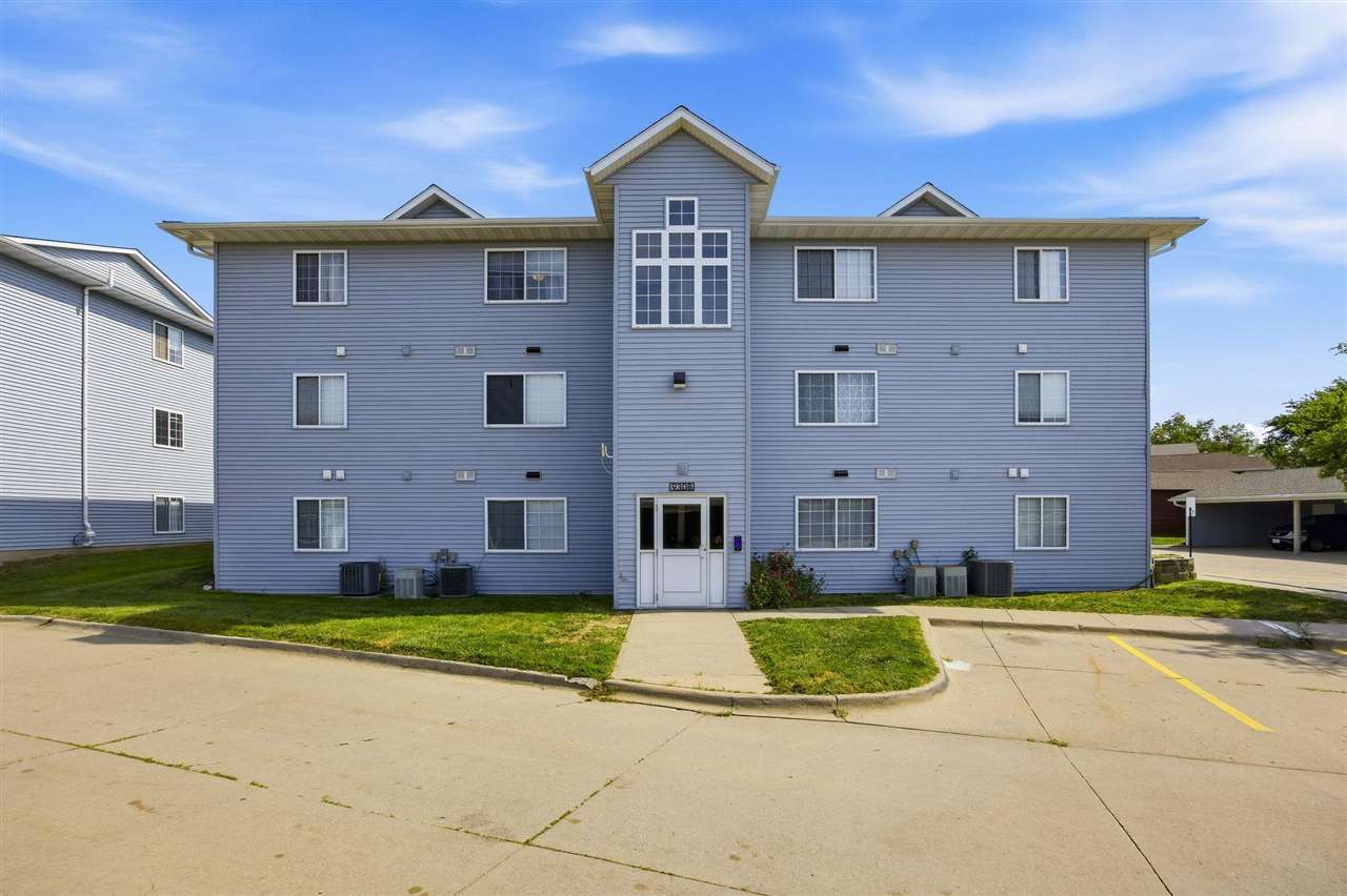 930B Boston Way Coralville IA 52241