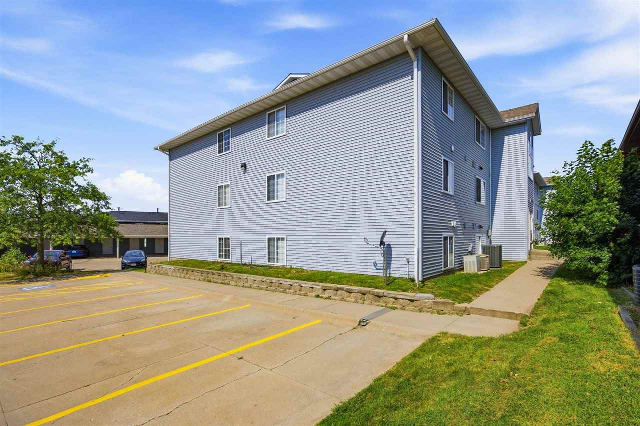 930B Boston Way Coralville IA 52241