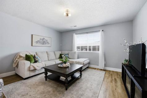 930B Boston Way Coralville IA 52241