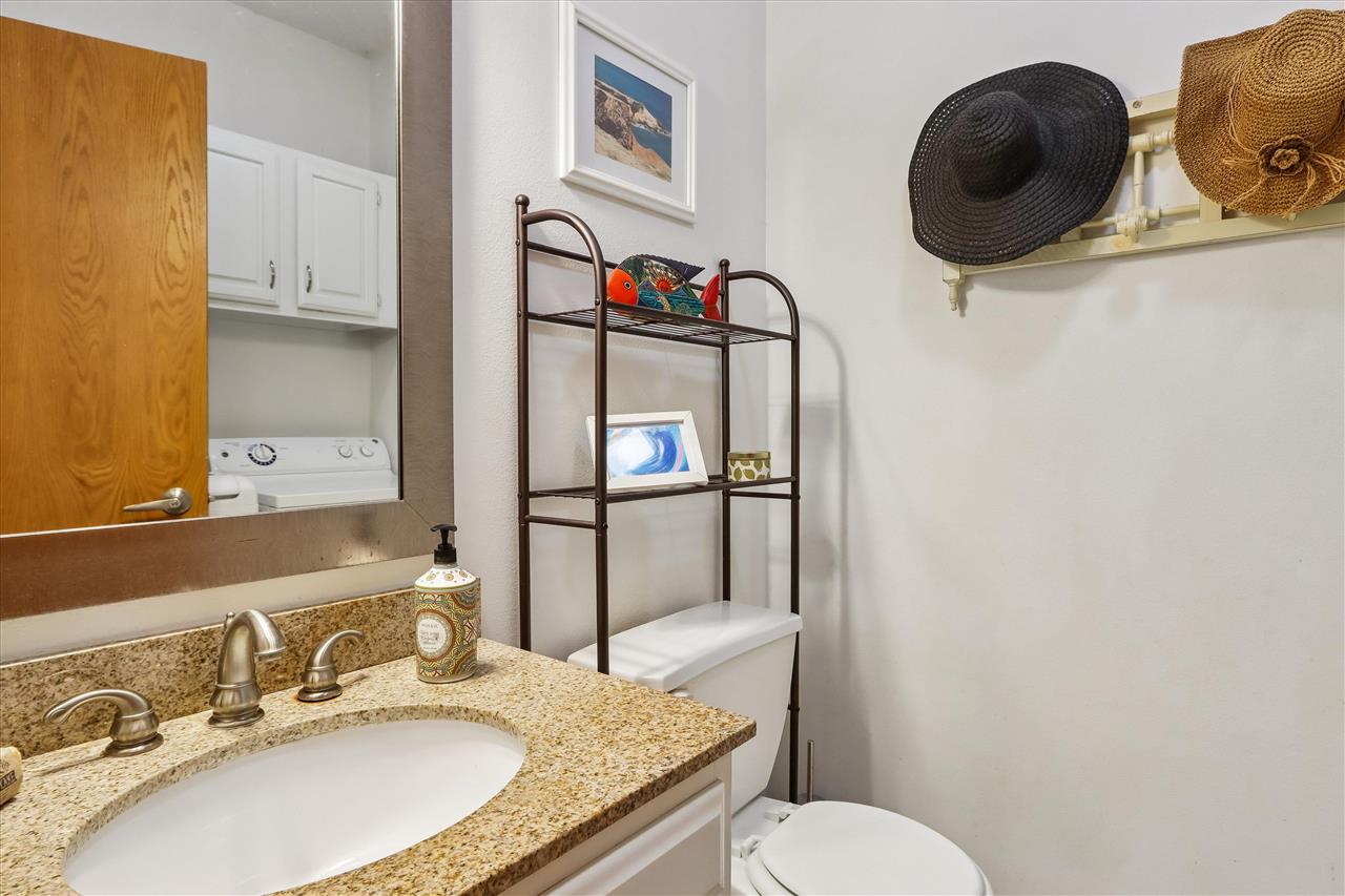 1342 Oxford Place Iowa City IA 52240
