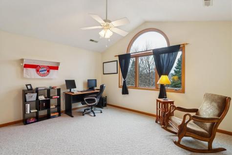 1342 Oxford Place Iowa City IA 52240