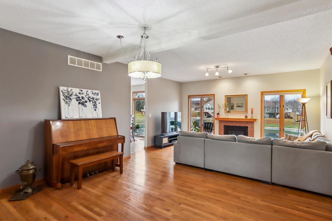 1342 Oxford Place Iowa City IA 52240